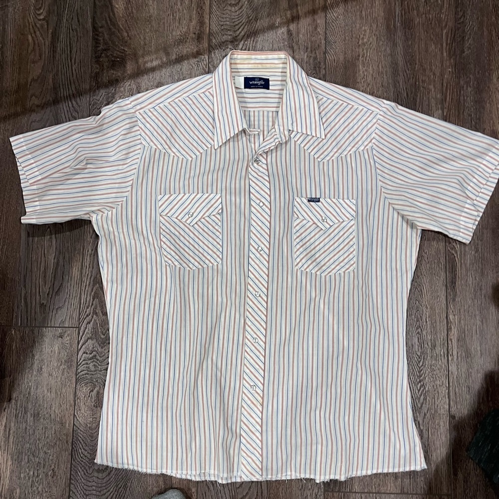 Vintage 1970s men’s wrangler short sleeve pearl snap